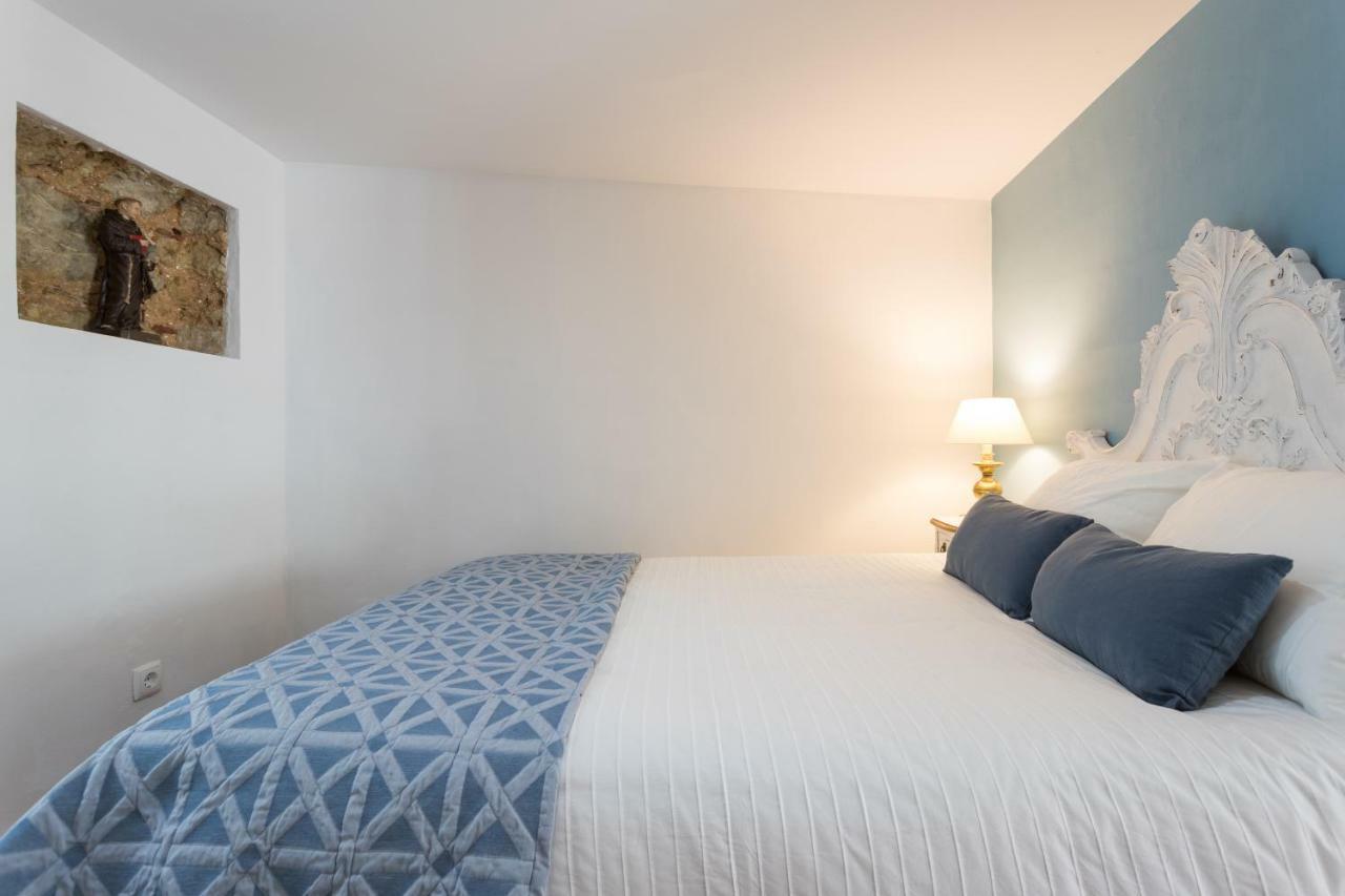 Charming Apartment Travessa Do Alcaide Lissabon Exterior foto